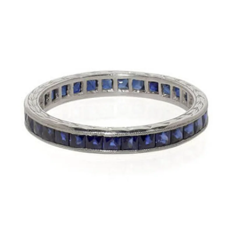 vintage wedding rings with sapphires and diamonds for men-Vintage Sapphire Band