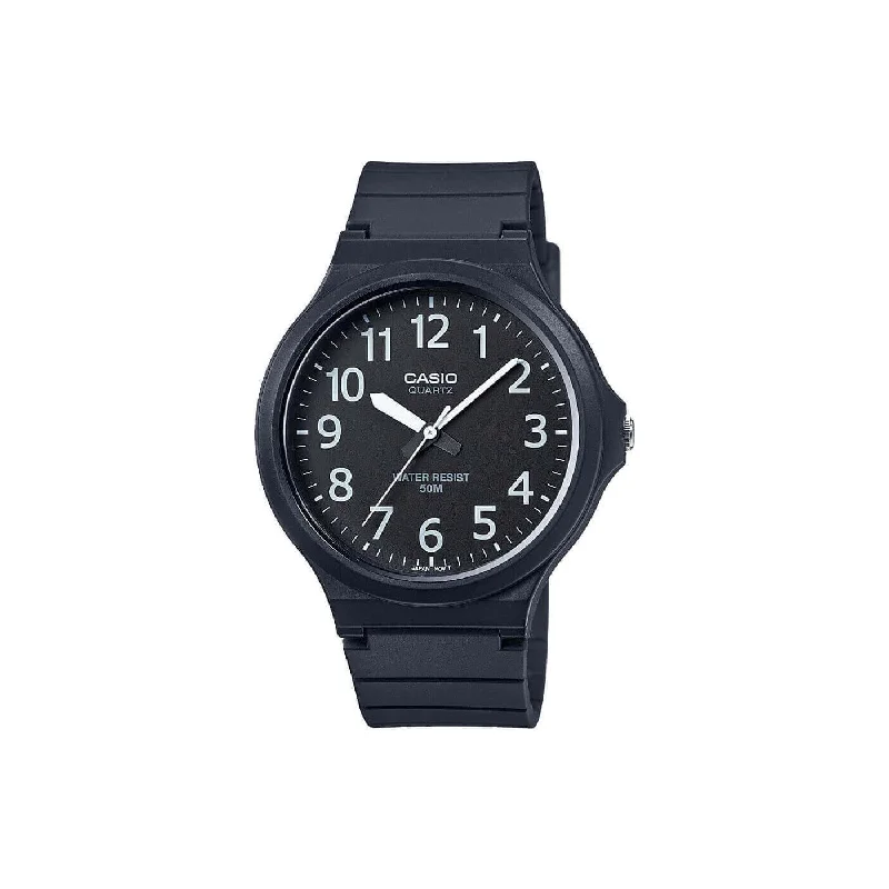 smartwatches for men with health tracking and mobile notifications -Casio Collection Gents Classic Black Watch