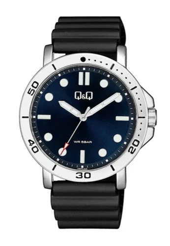 men’s watches with high-end craftsmanship and minimalistic faces -Q&Q Black Silicone Gents Watch